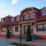 kerteszcsarda_epulet